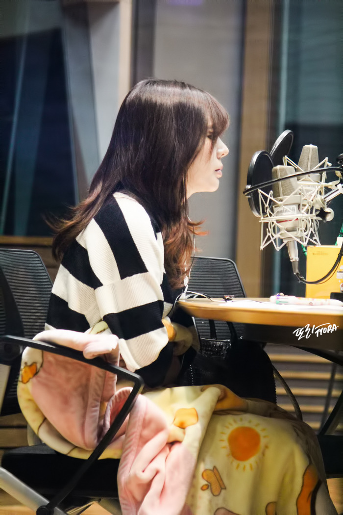 [OTHER][06-02-2015]Hình ảnh mới nhất từ DJ Sunny tại Radio MBC FM4U - "FM Date" - Page 17 2266CC39557D3945202C2C