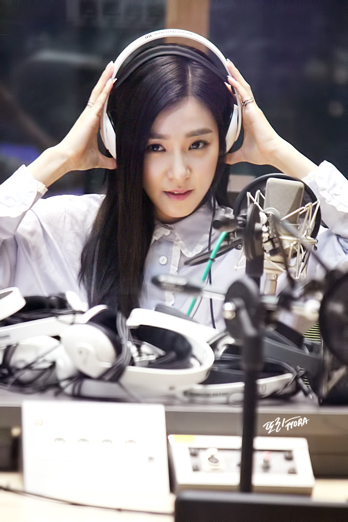 [OTHER][06-02-2015]Hình ảnh mới nhất từ DJ Sunny tại Radio MBC FM4U - "FM Date" - Page 17 241A993D557EA6972E3698