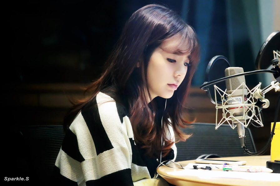 [OTHER][06-02-2015]Hình ảnh mới nhất từ DJ Sunny tại Radio MBC FM4U - "FM Date" - Page 10 2446823B554BA2E9023F2E