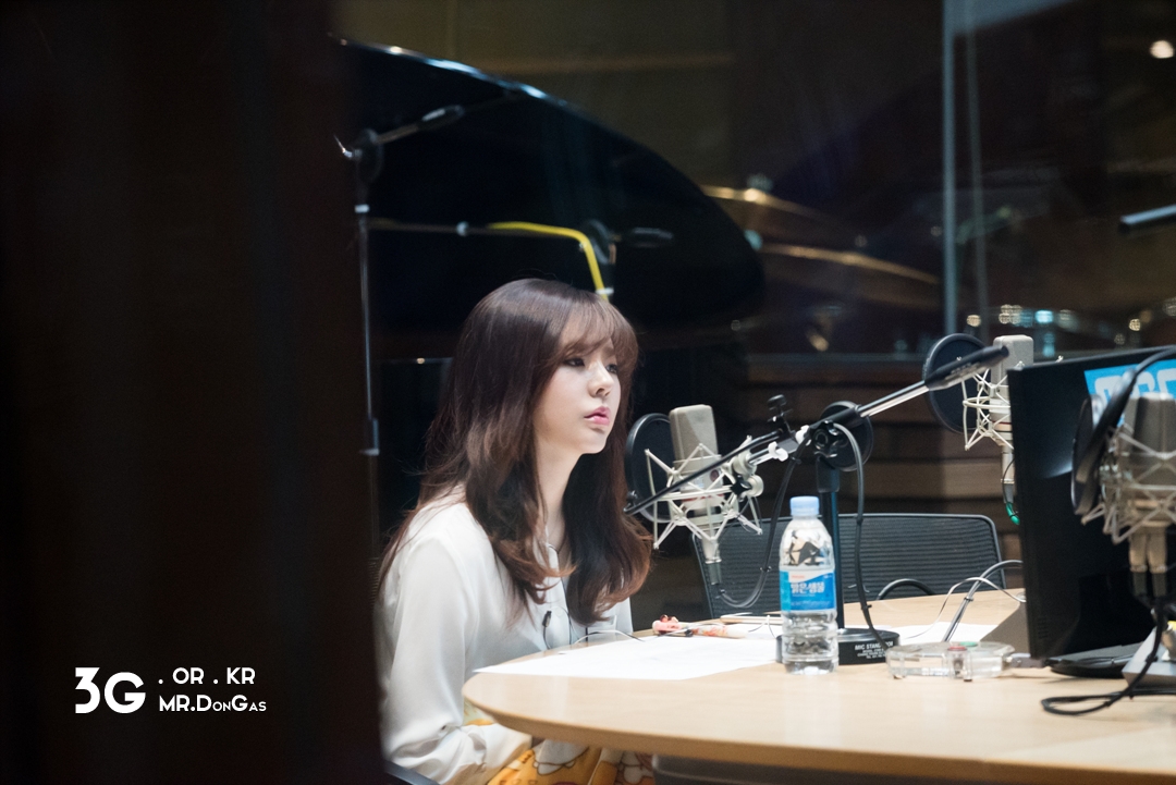 [OTHER][06-02-2015]Hình ảnh mới nhất từ DJ Sunny tại Radio MBC FM4U - "FM Date" - Page 11 272C1A45554CADFD18EB8B