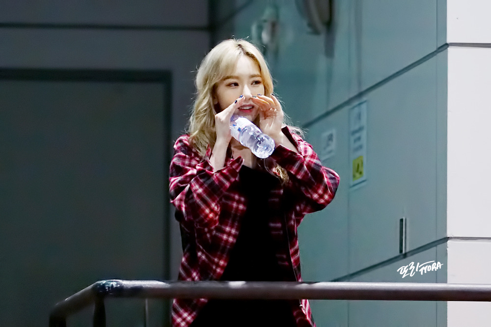 [PIC][17-09-2015]TaeYeon tổ chức Solo Concert "A Very Special Day" trong chuối Series Concert - "THE AGIT" của SM Entertainment tại SM COEX - Page 7 2769DF3B564FF7231C11F8