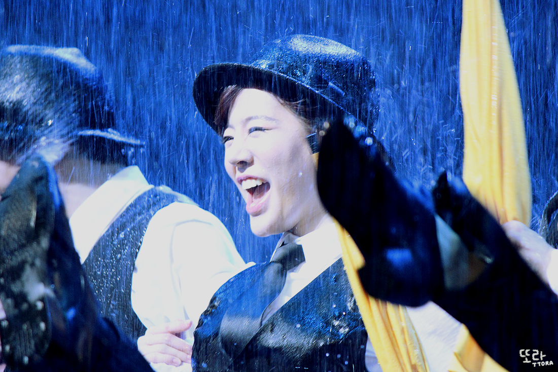 [OTHER][29-04-2014]Sunny sẽ tham gia vở nhạc kịch "SINGIN' IN THE RAIN" - Page 3 2124EF4253B0EAB90A6228
