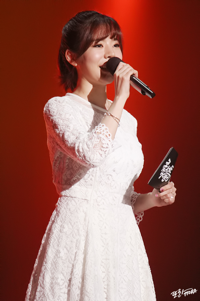 [PIC][07-04-2015]Sunny đảm nhận vai trò MC cho "KBS 1TV Concert 7080" vào tối nay 230F8C4D553A3ED927557A