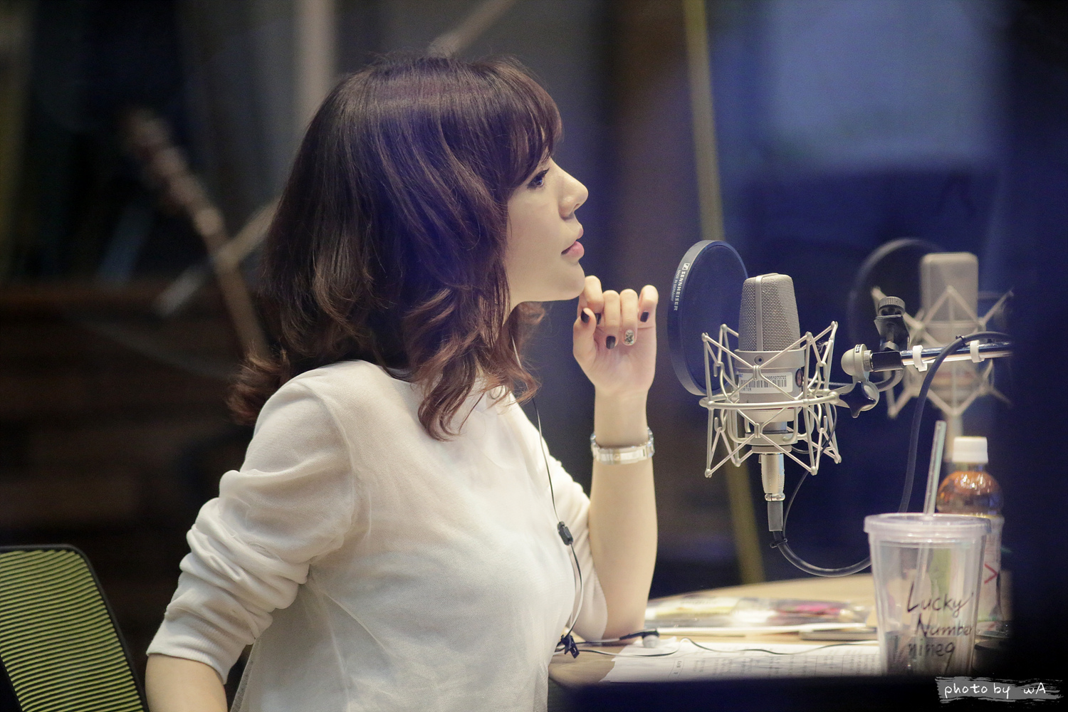 [OTHER][06-05-2014]Hình ảnh mới nhất từ DJ Sunny tại Radio MBC FM4U - "FM Date" - Page 15 2653D53553FDFF3B0C4FD6